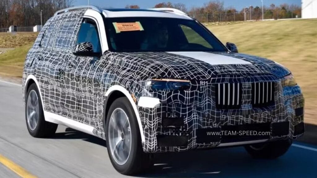 Next-Gen BMW X7 Spy Shots Reveal
